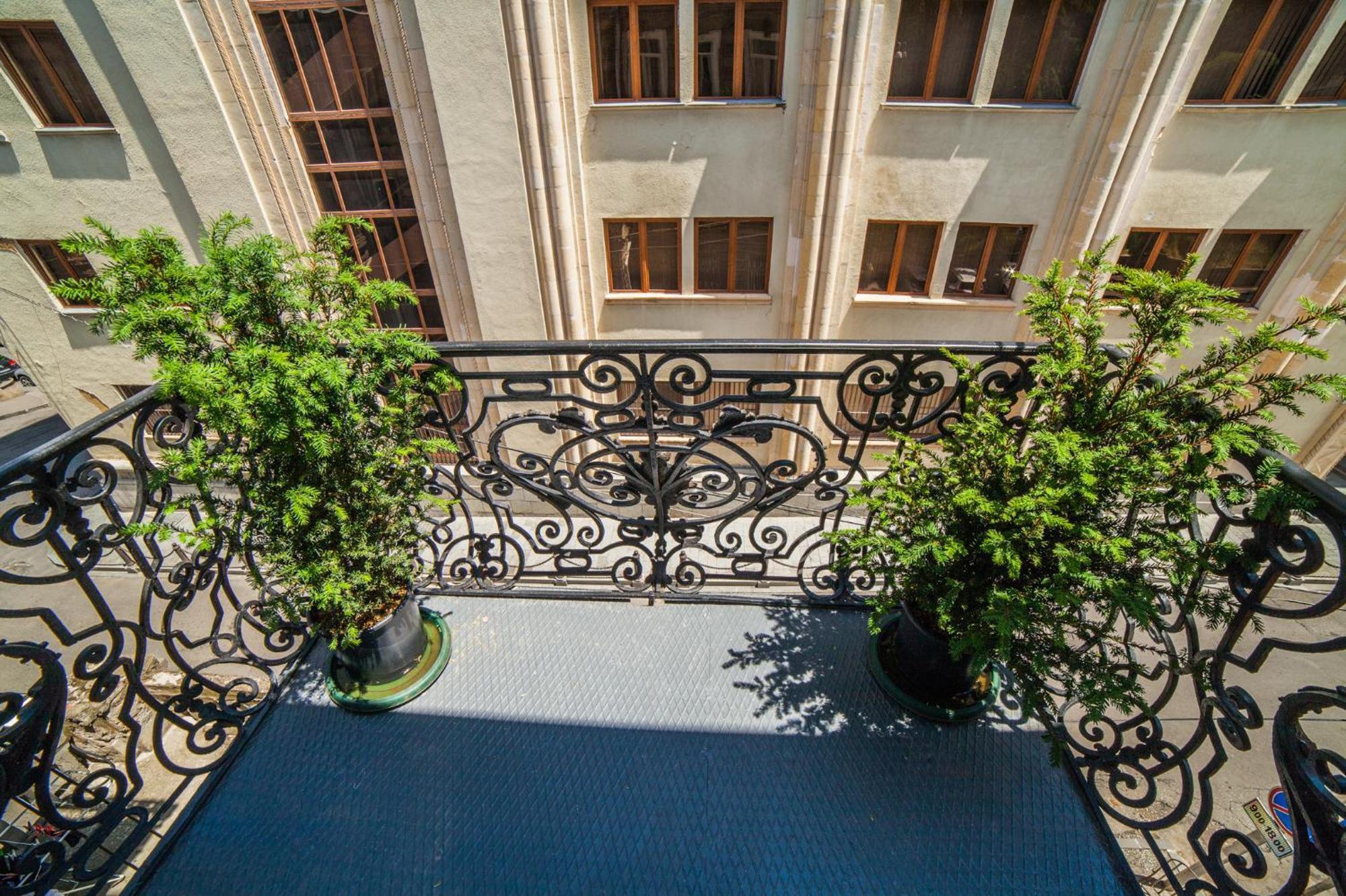 Hermes Apartment Tbilisi Exterior photo